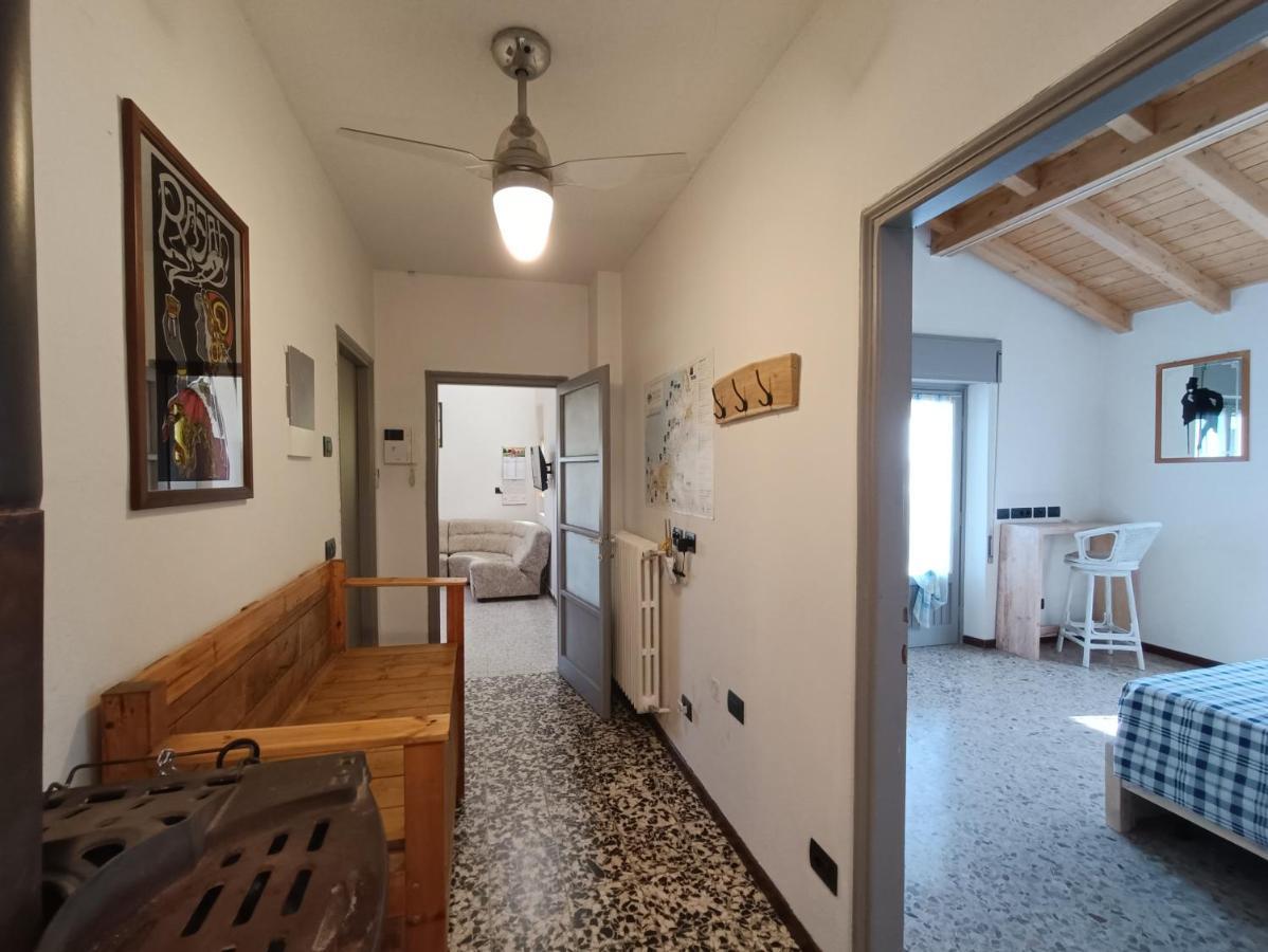 Casa Le Fornaci Apartment Ispra Luaran gambar