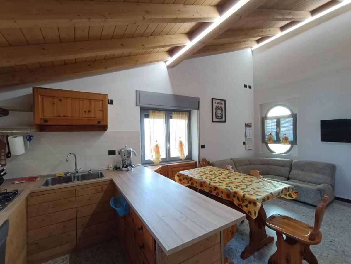 Casa Le Fornaci Apartment Ispra Luaran gambar