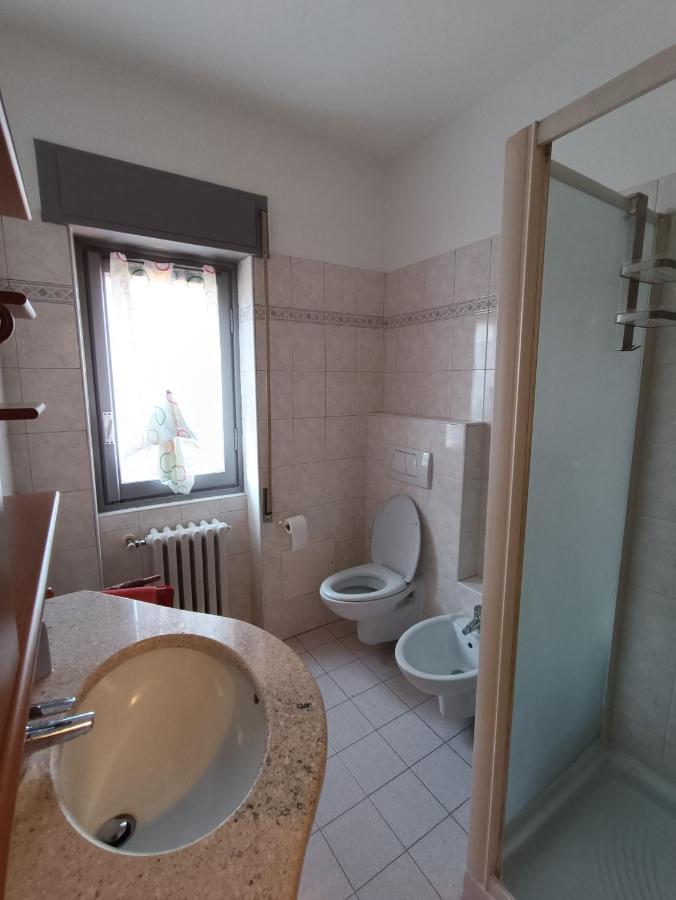 Casa Le Fornaci Apartment Ispra Luaran gambar